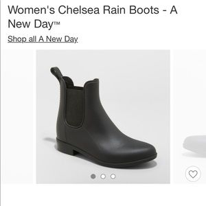 COPY - Women’s size 9 black rain boots
